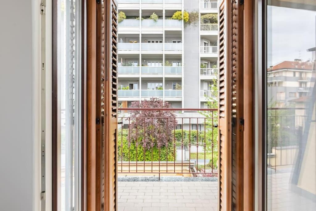 Rovetta 14 - Milan City - By Host4U Apartment Exterior photo